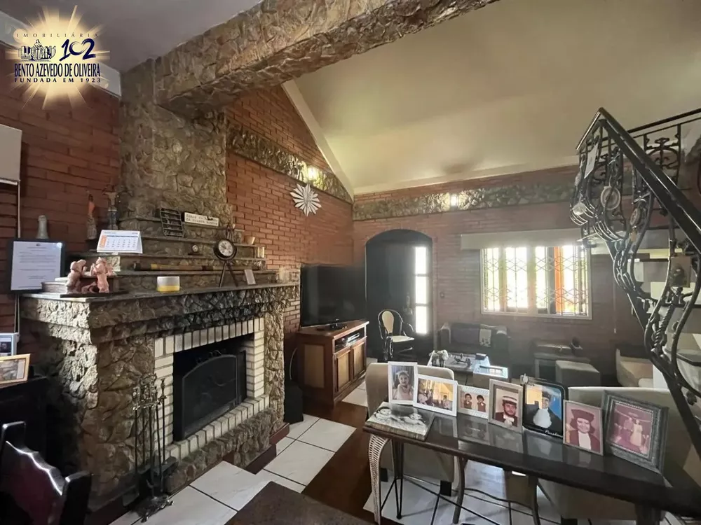Casa, 4 quartos, 320 m² - Foto 2