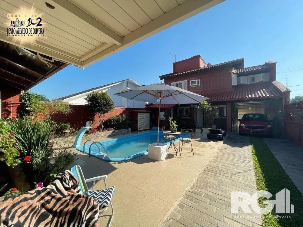 Casa, 3 quartos, 298 m² - Foto 1