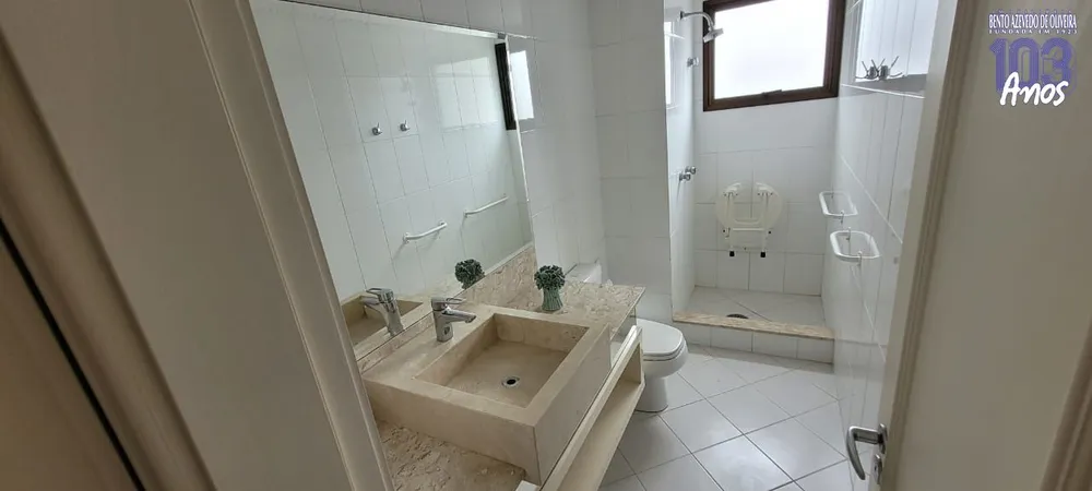 Apartamento, 3 quartos, 143 m² - Foto 1