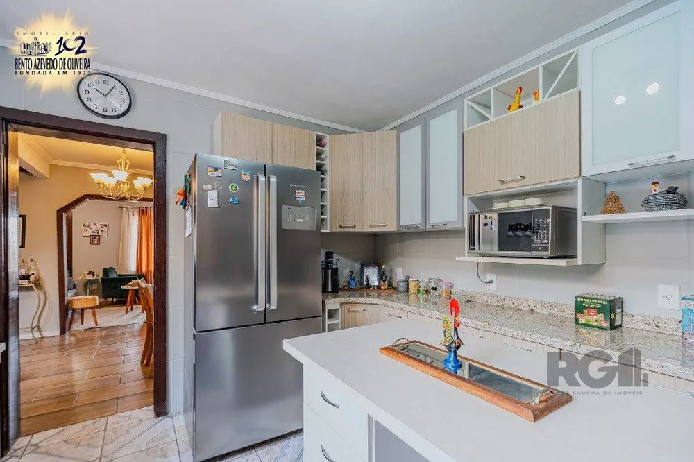 Casa, 3 quartos, 234 m² - Foto 2