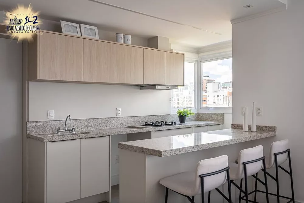 Apartamento, 3 quartos, 250 m² - Foto 1