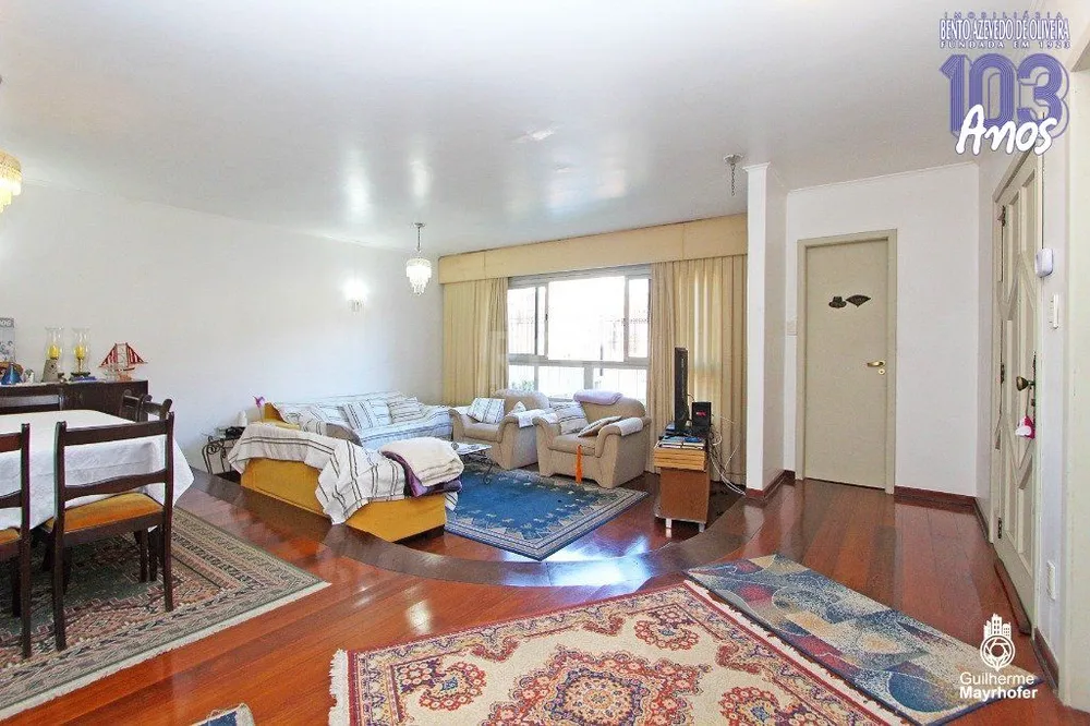 Casa, 3 quartos, 215 m² - Foto 1