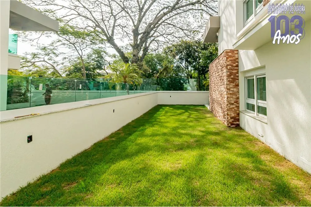 Apartamento, 3 quartos, 227 m² - Foto 1