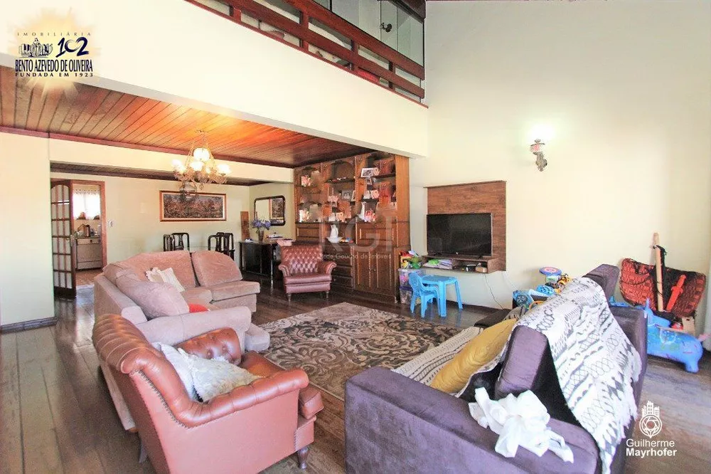 Casa, 3 quartos, 326 m² - Foto 2