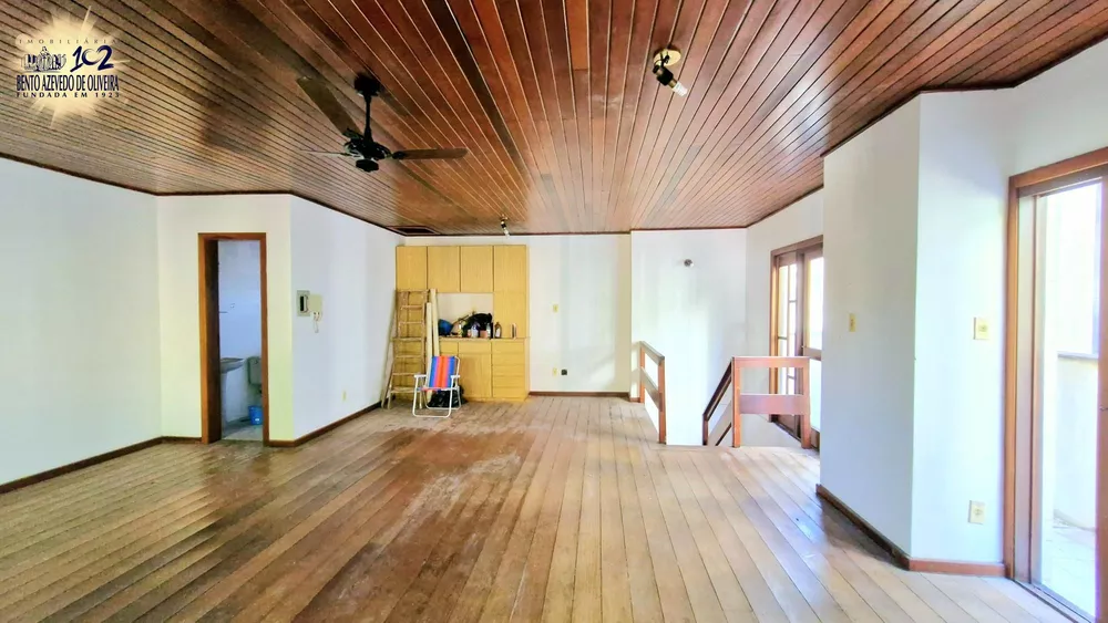Cobertura, 3 quartos, 225 m² - Foto 4