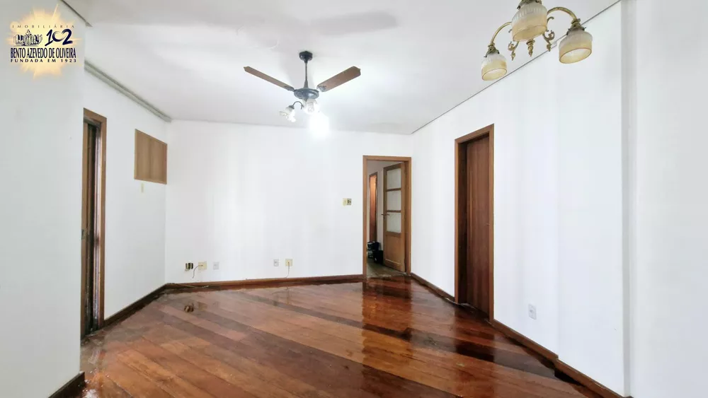Cobertura, 3 quartos, 225 m² - Foto 1