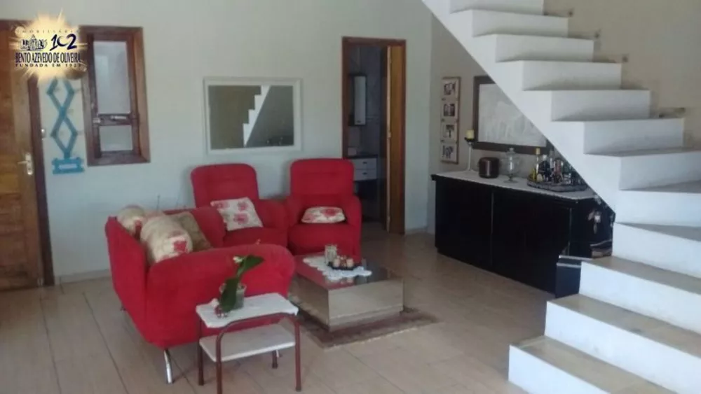 Casa, 3 quartos, 200 m² - Foto 1