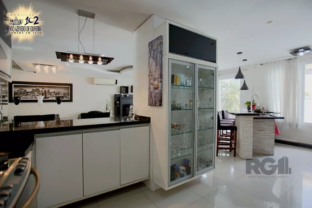 Casa, 3 quartos, 290 m² - Foto 2