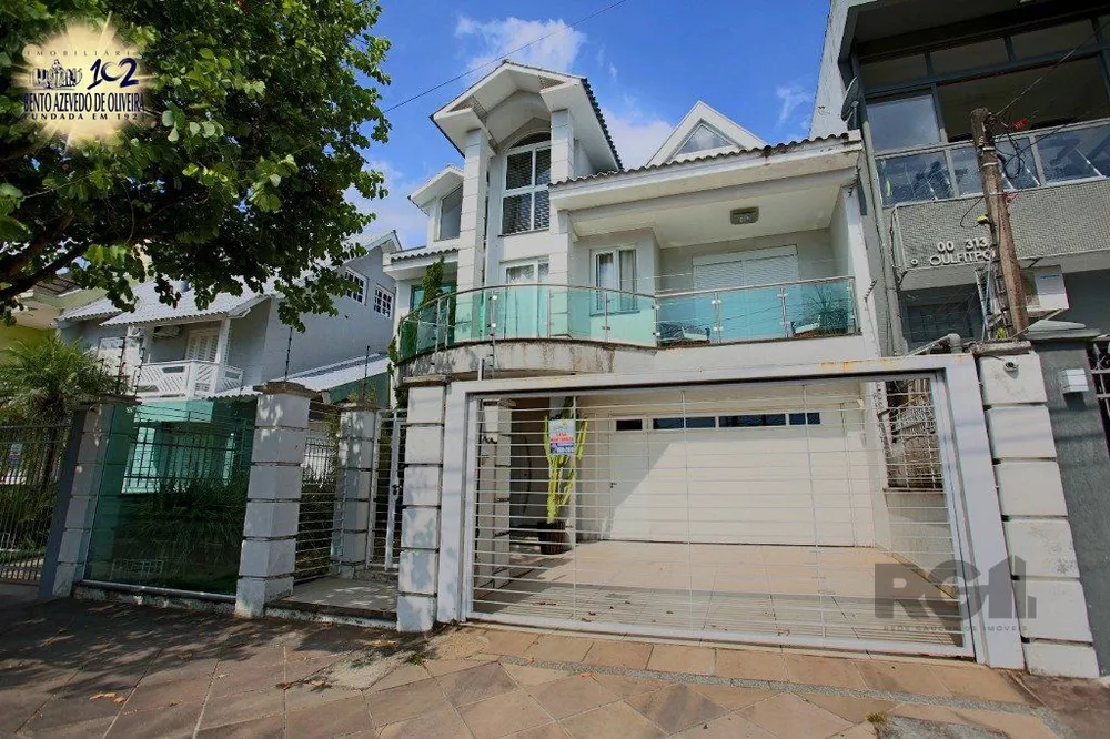 Casa, 3 quartos, 290 m² - Foto 1