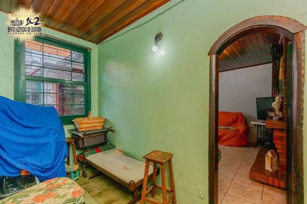 Casa, 6 quartos, 242 m² - Foto 3