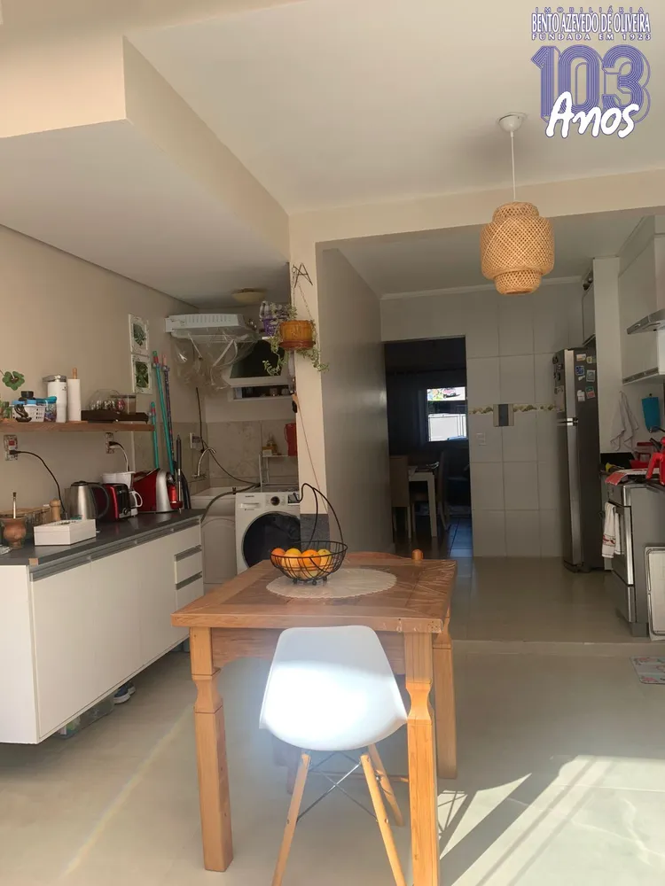 Casa, 2 quartos, 138 m² - Foto 1