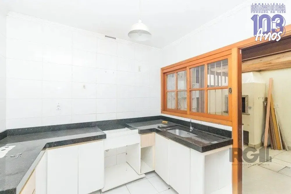 Casa, 3 quartos, 132 m² - Foto 1
