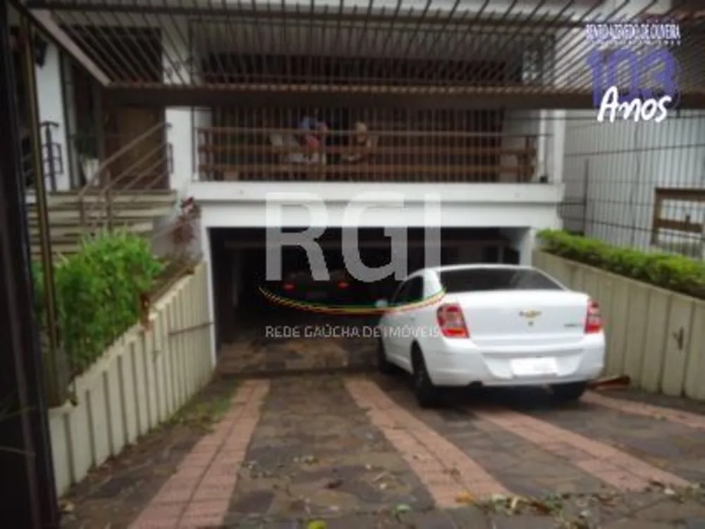 Casa, 4 quartos, 330 m² - Foto 1