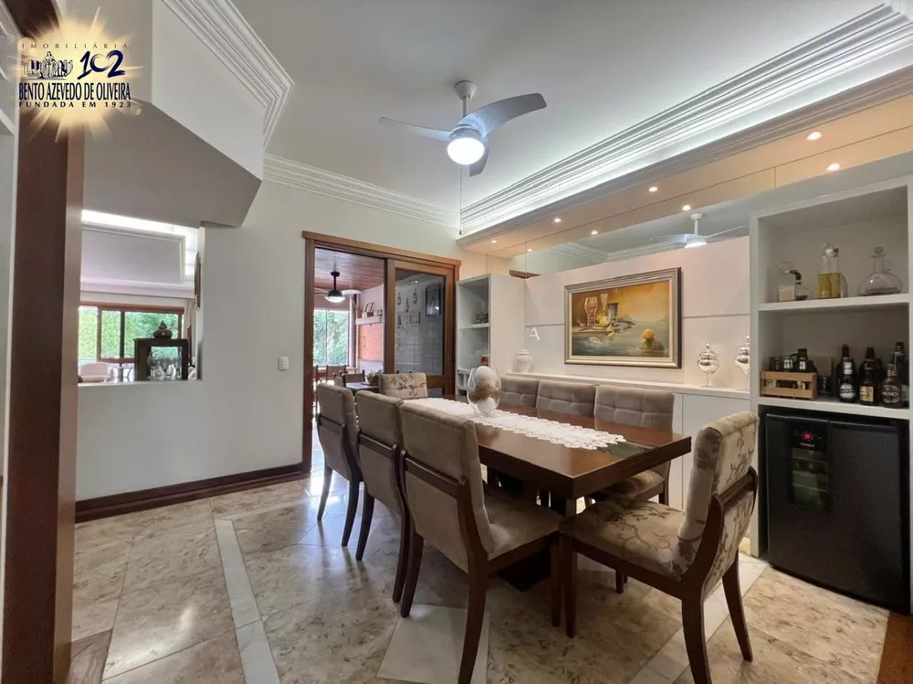 Apartamento, 4 quartos, 223 m² - Foto 2