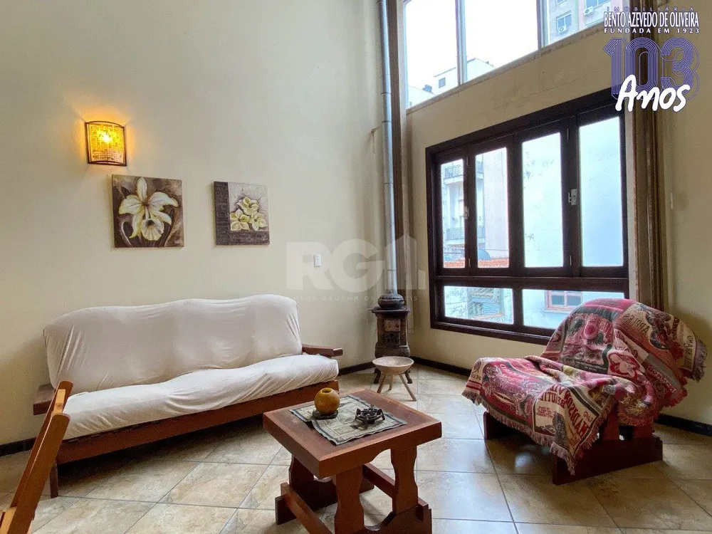 Casa, 2 quartos, 337 m² - Foto 1