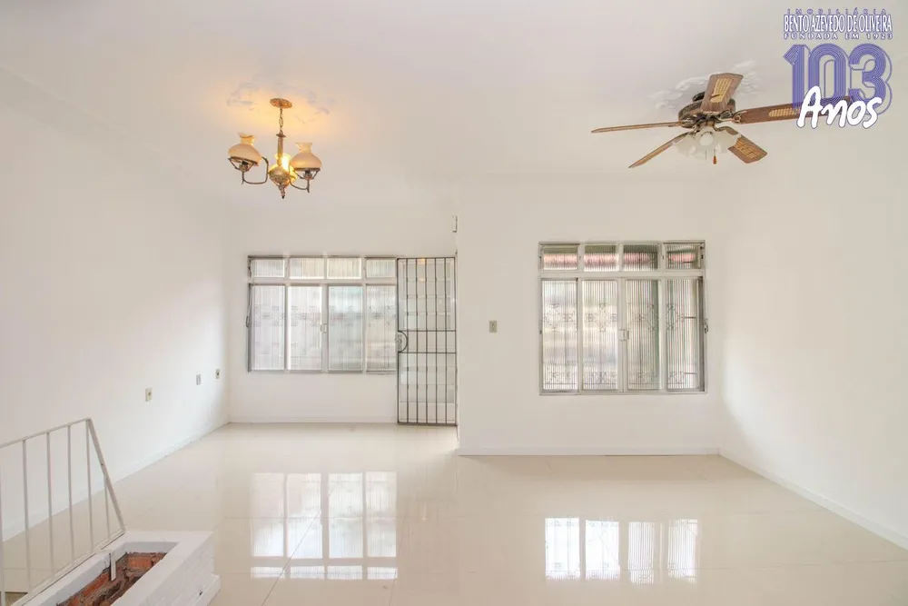 Casa, 3 quartos, 190 m² - Foto 1