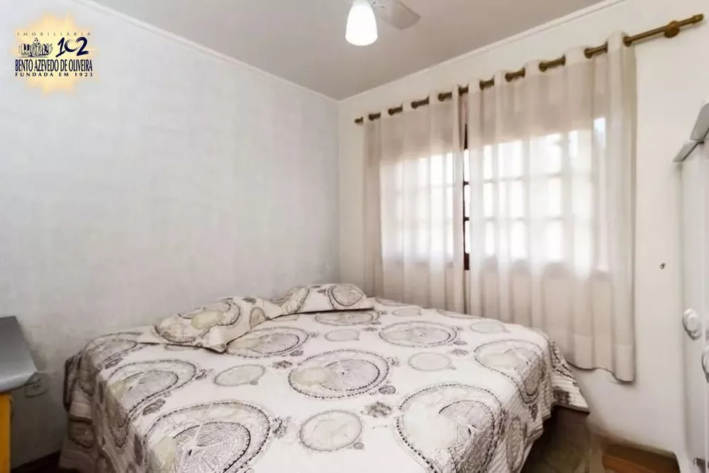 Casa, 3 quartos, 278 m² - Foto 1