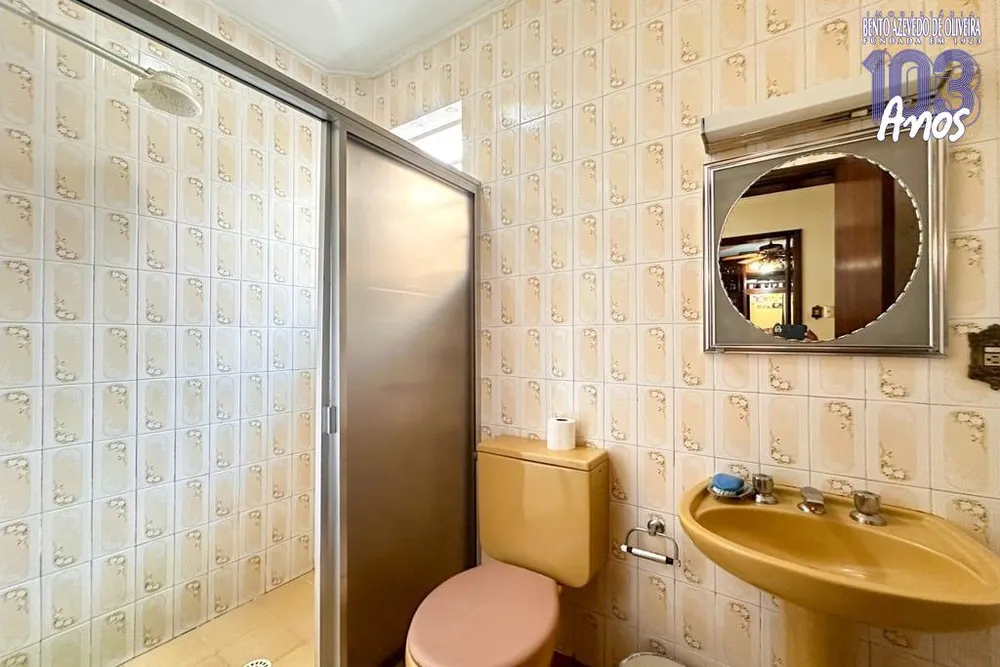 Casa, 3 quartos, 285 m² - Foto 2