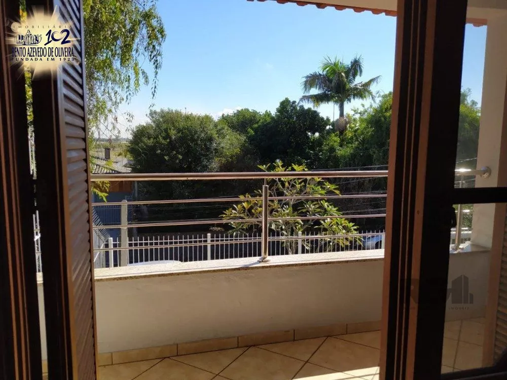 Casa, 3 quartos, 234 m² - Foto 2