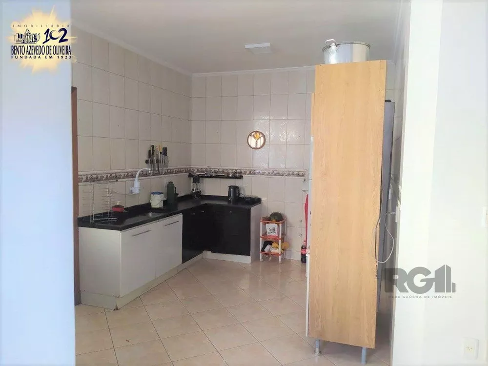 Casa, 3 quartos, 234 m² - Foto 1