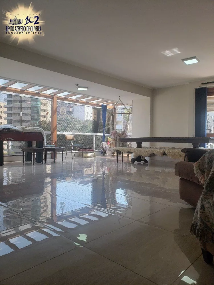 Cobertura, 3 quartos, 296 m² - Foto 2