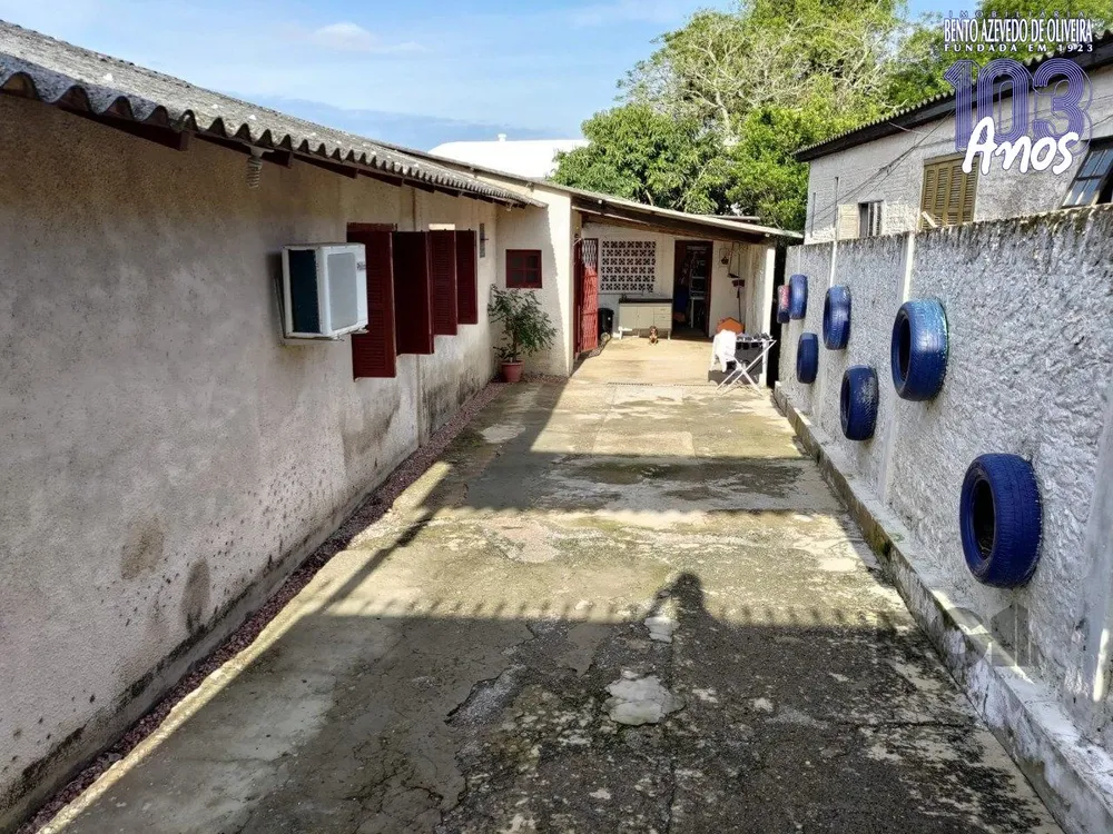 Casa, 3 quartos, 102 m² - Foto 1