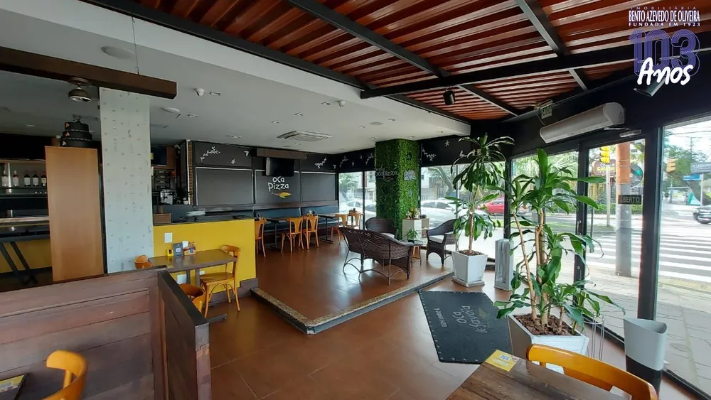 Casa, 5 quartos, 239 m² - Foto 1