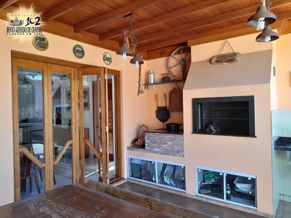 Casa, 3 quartos, 172 m² - Foto 3