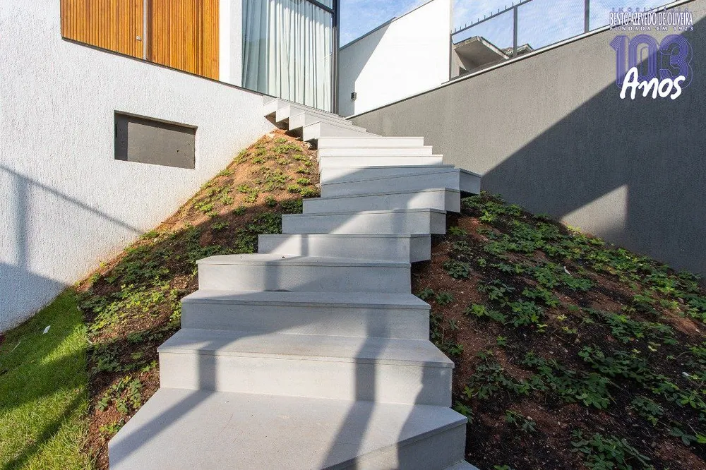 Casa, 3 quartos, 380 m² - Foto 1