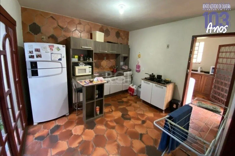 Casa, 4 quartos, 260 m² - Foto 1