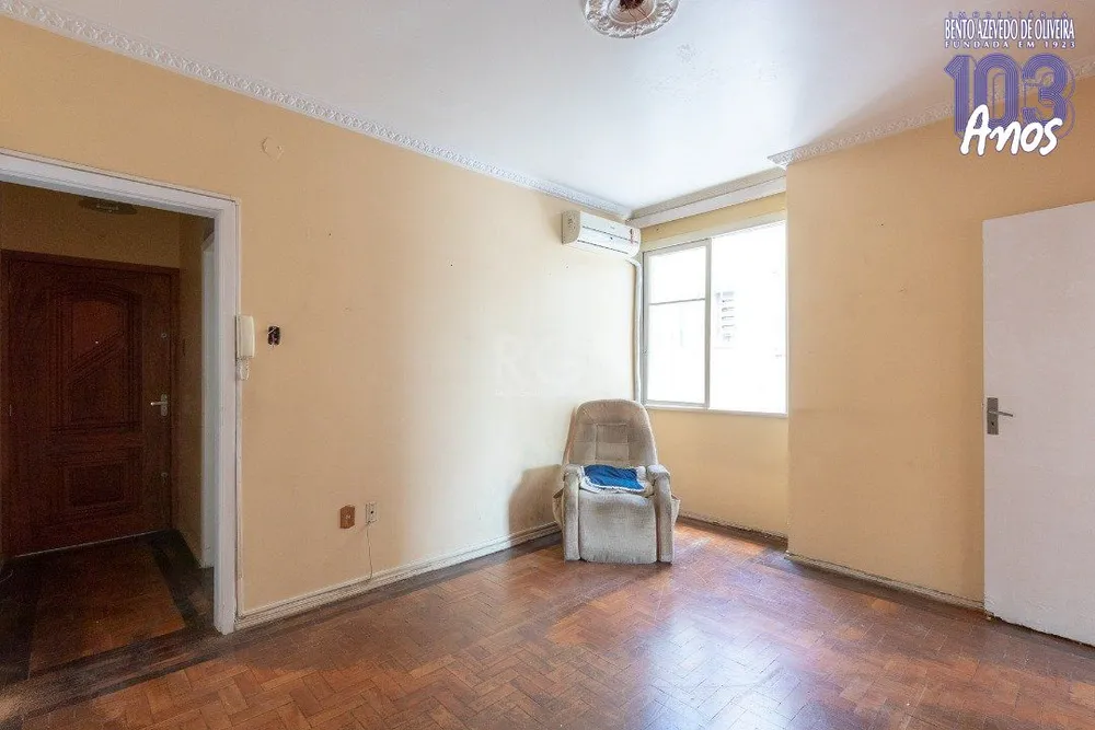 Casa, 6 quartos, 240 m² - Foto 1