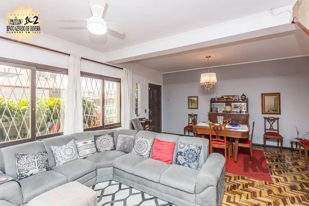 Casa, 3 quartos, 210 m² - Foto 1