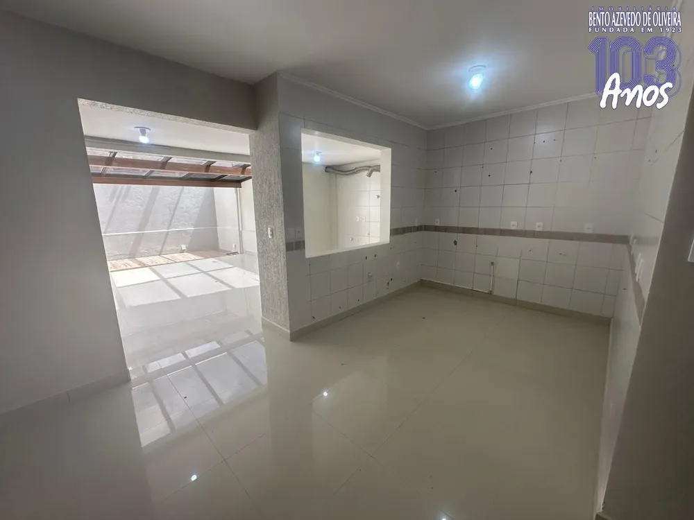 Casa, 4 quartos, 184 m² - Foto 3