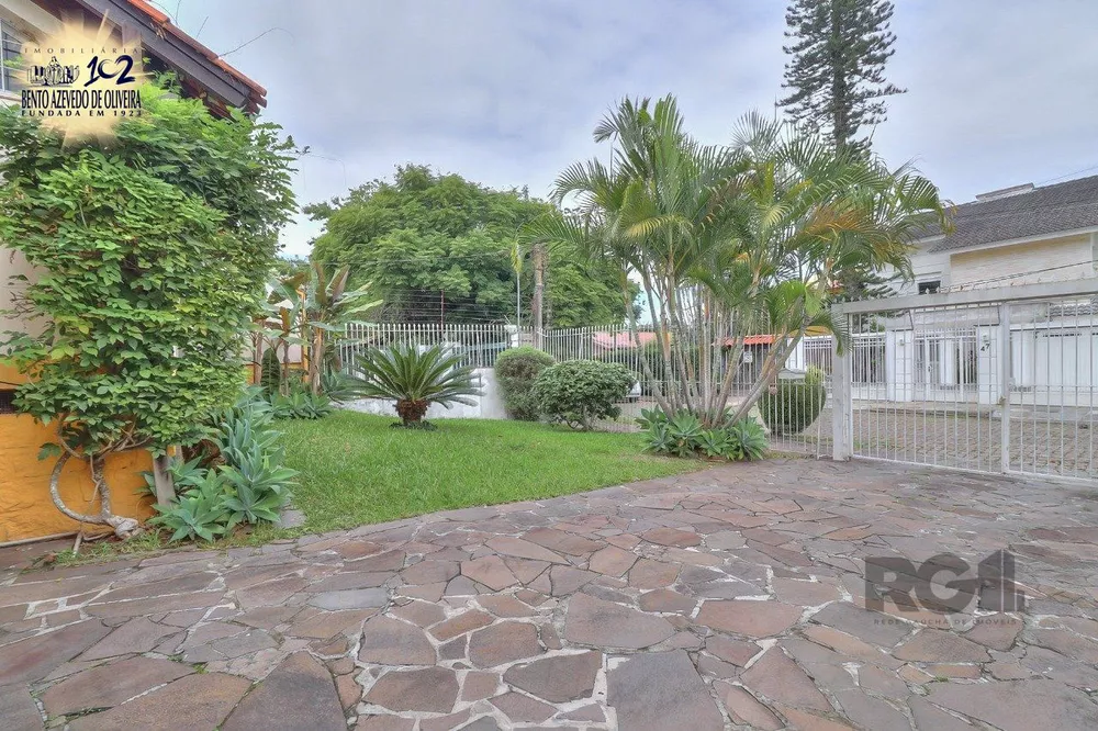 Casa, 5 quartos, 232 m² - Foto 2