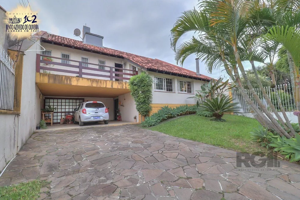 Casa, 5 quartos, 232 m² - Foto 1