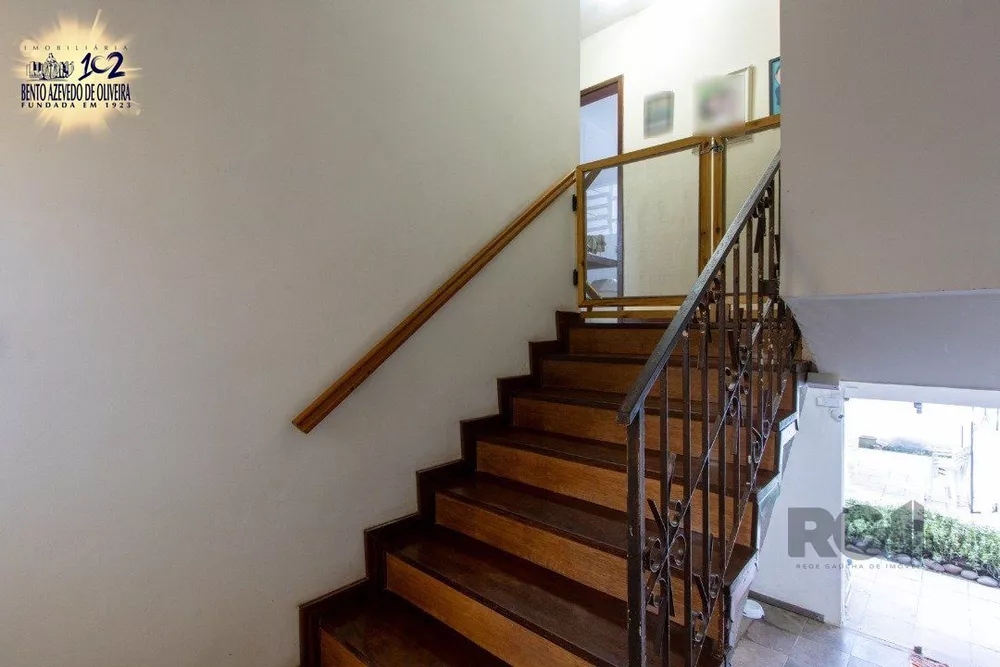 Casa, 4 quartos, 180 m² - Foto 1