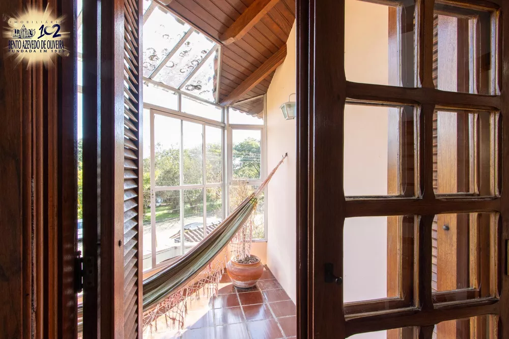 Casa, 3 quartos, 253 m² - Foto 2
