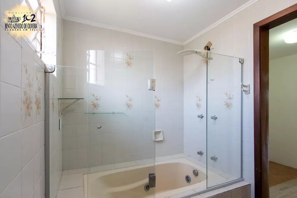 Casa, 3 quartos, 253 m² - Foto 4