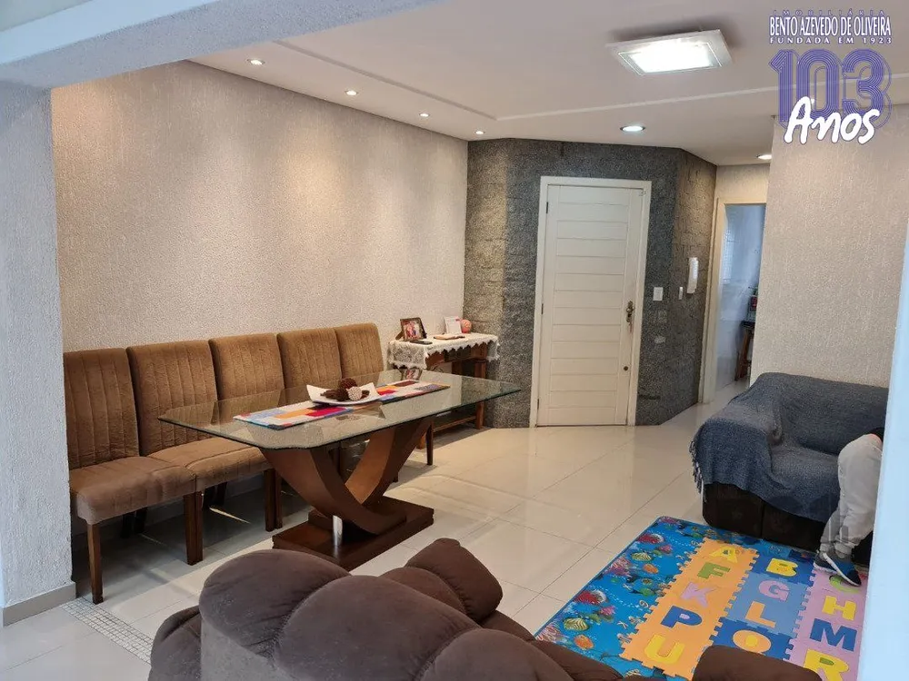 Casa, 3 quartos, 200 m² - Foto 1