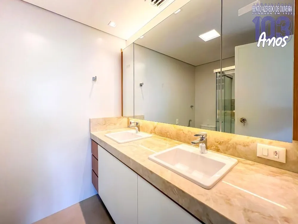Apartamento, 4 quartos, 226 m² - Foto 2