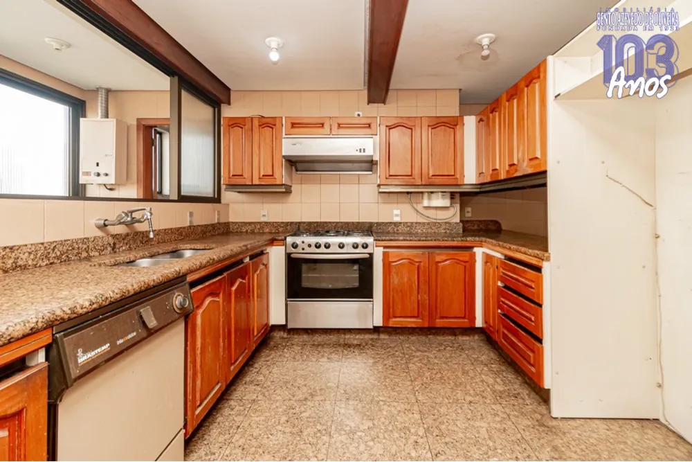 Apartamento, 3 quartos, 329 m² - Foto 2