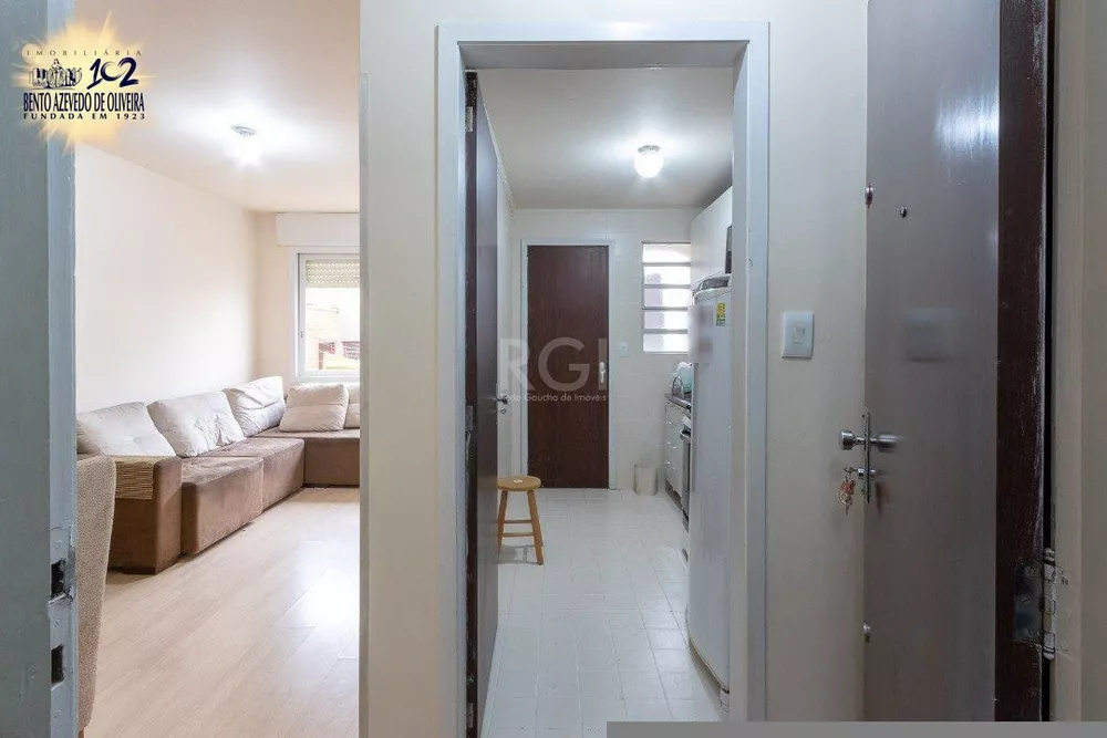 Casa, 6 quartos, 240 m² - Foto 1