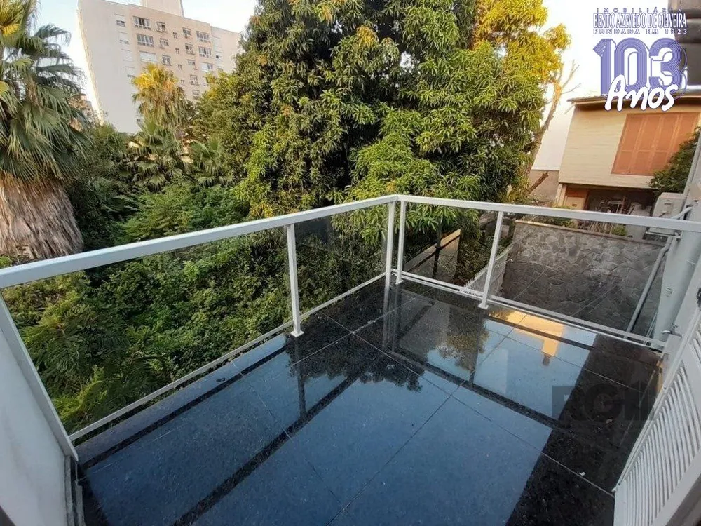 Casa, 4 quartos, 251 m² - Foto 1