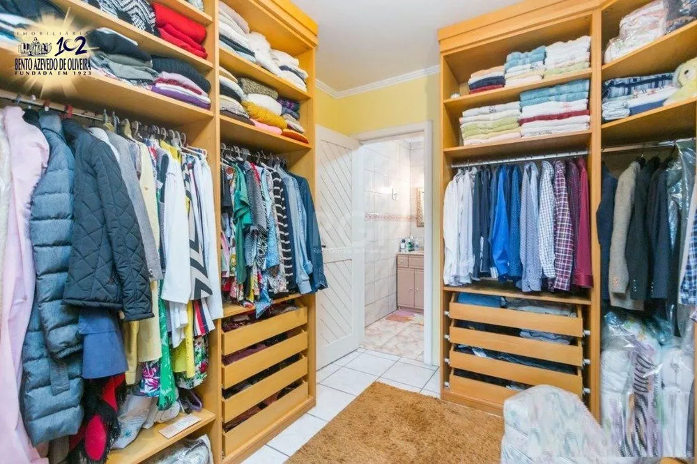 Casa, 3 quartos, 258 m² - Foto 2