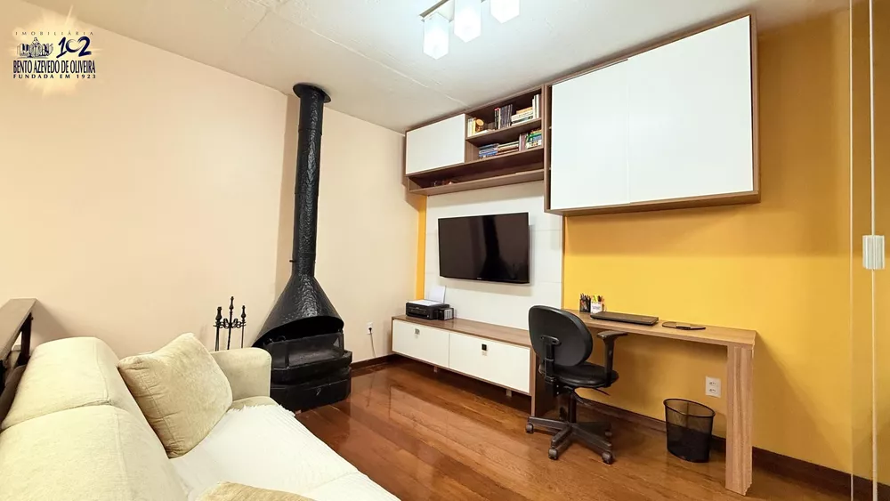 Casa, 4 quartos, 260 m² - Foto 3