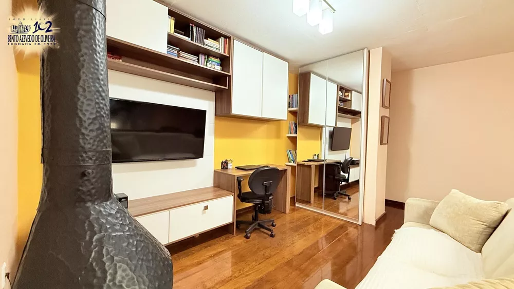 Casa, 4 quartos, 260 m² - Foto 6