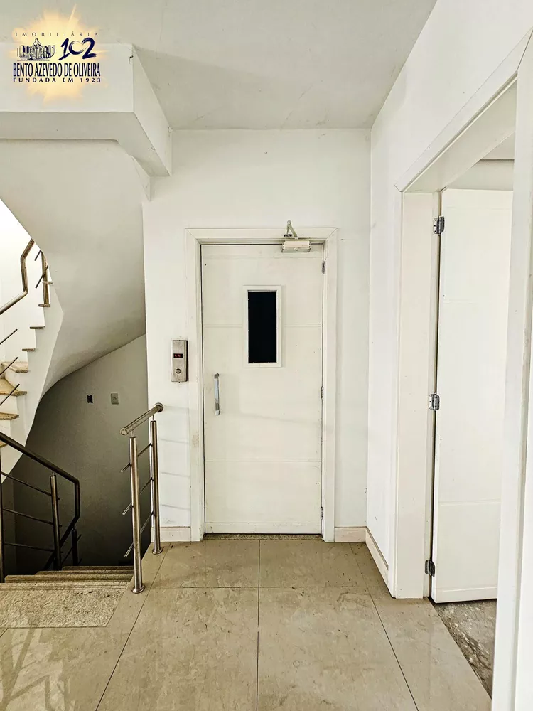 Casa, 4 quartos, 250 m² - Foto 3