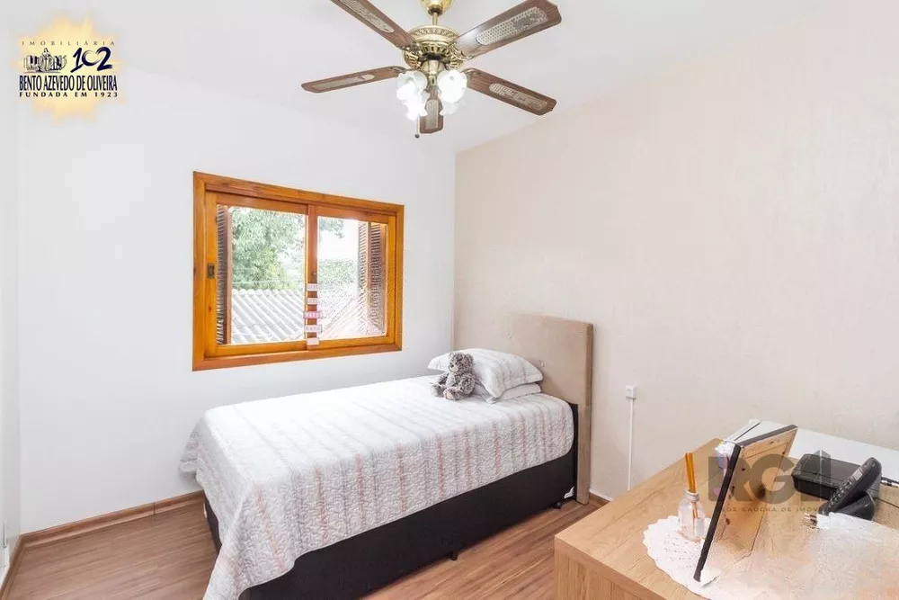 Casa, 4 quartos, 207 m² - Foto 1