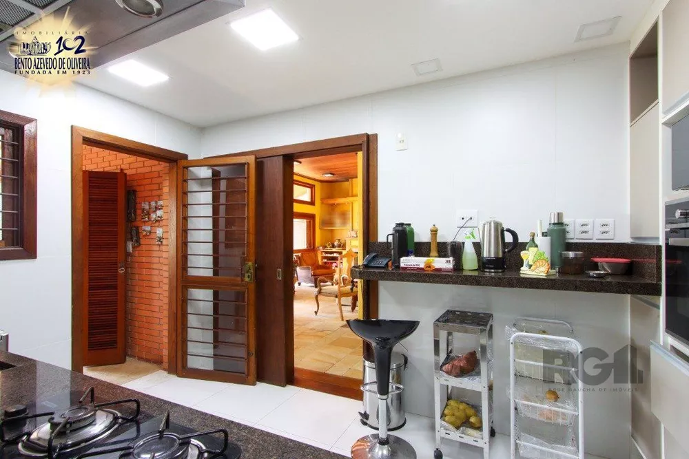 Casa, 4 quartos, 362 m² - Foto 2