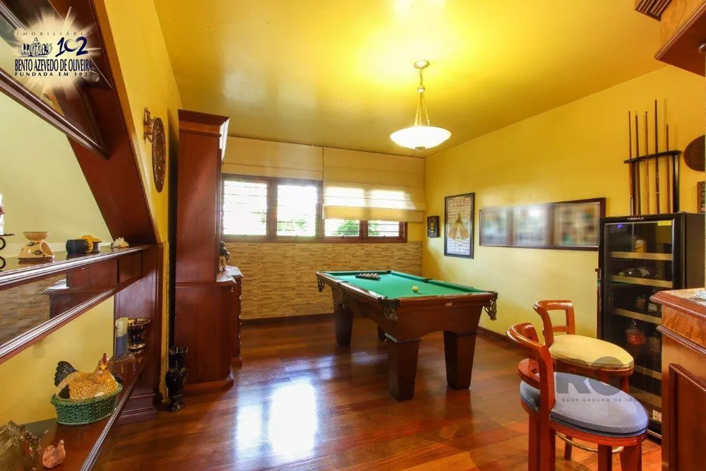 Casa, 4 quartos, 362 m² - Foto 1